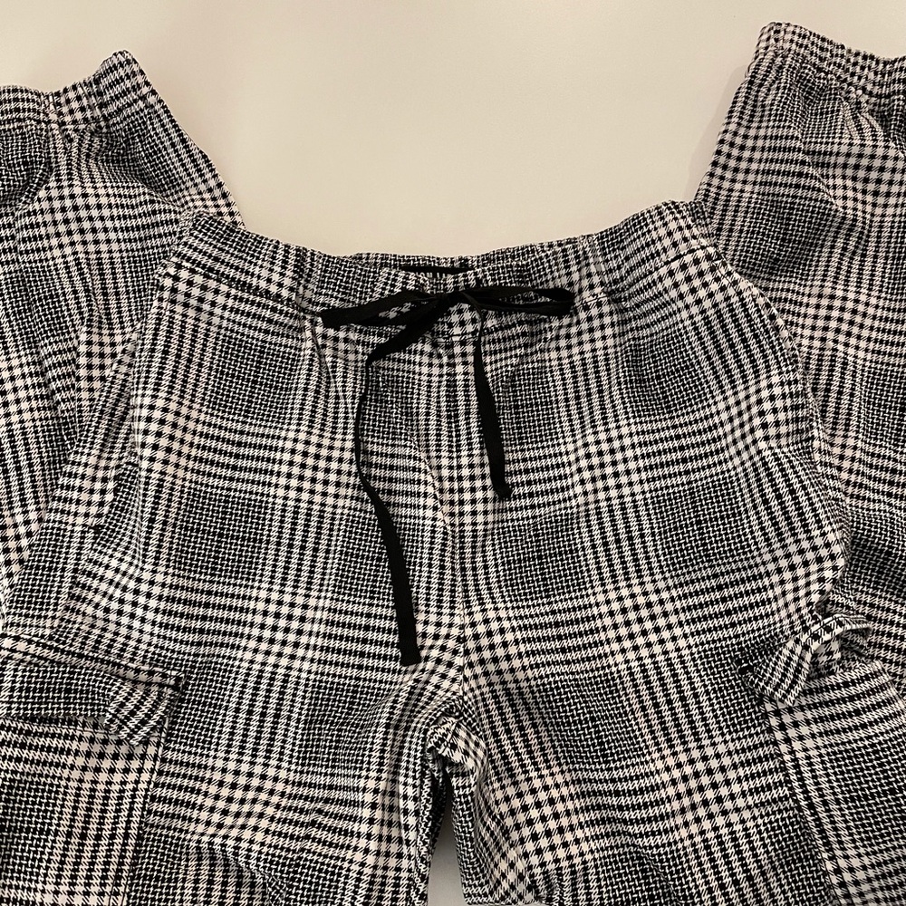 design Lab pants - Picture 2 of 5